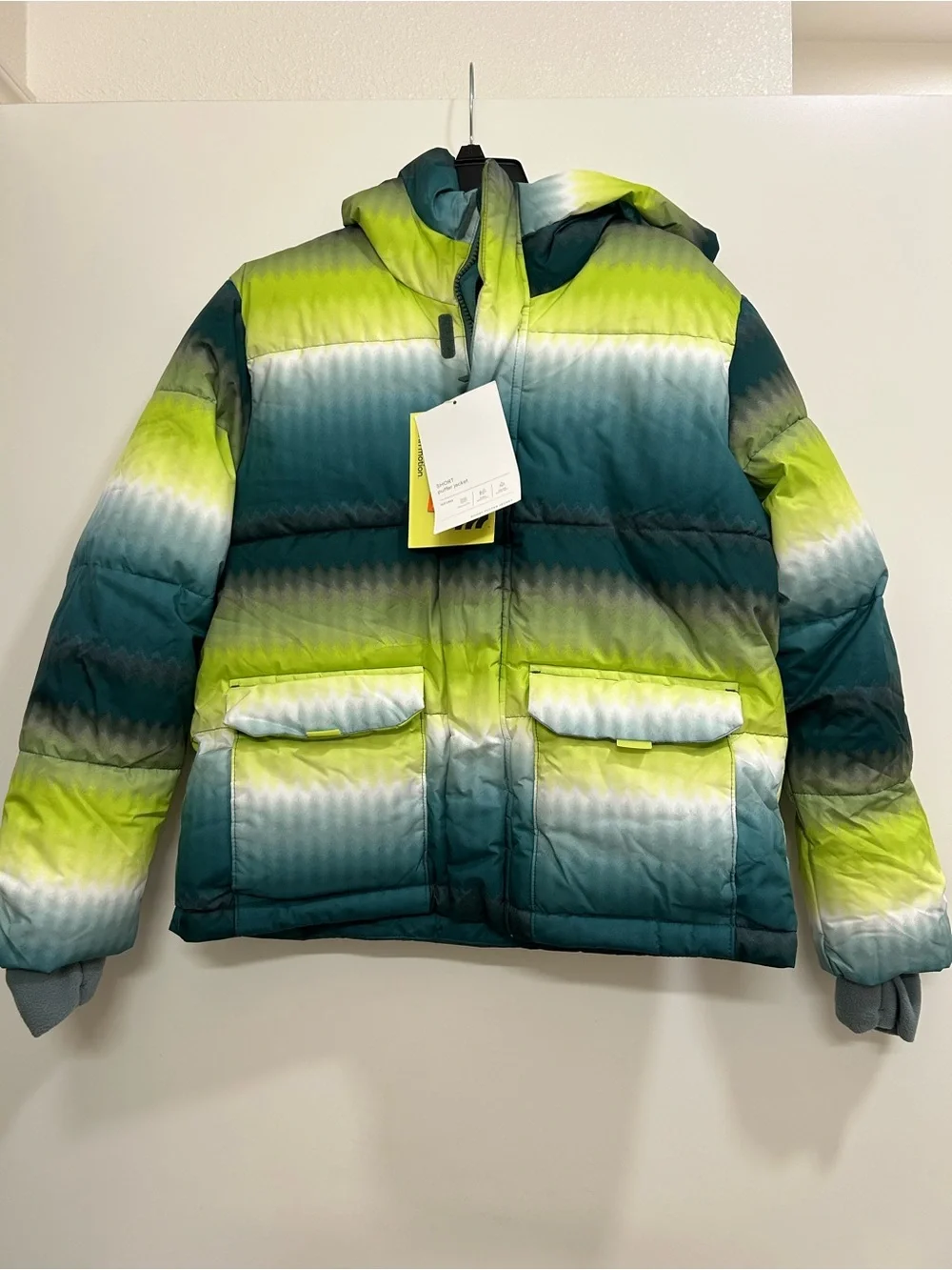 NWT All in Motion Boys' Short Puffer Jacket - Green Ombre Zigzag (Size XL 14)